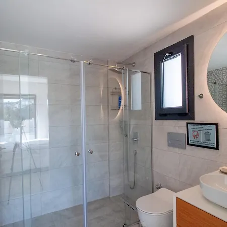 Villa Casa Luz 2 *