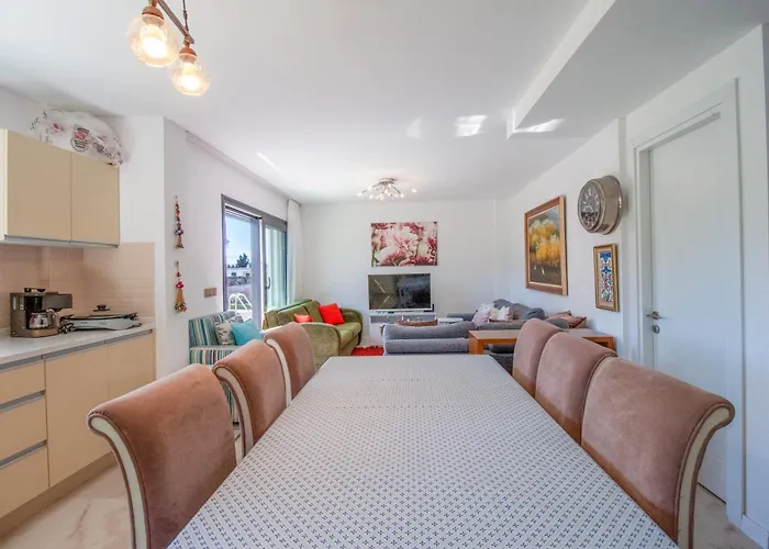 Casa Luz 2 فيلة *